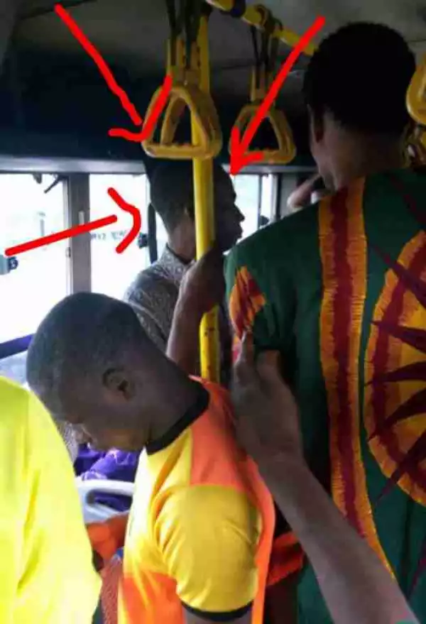 Lady Slaps Man For Trying To Put His Fingers Into Her Private Part In A Bus (Photos)